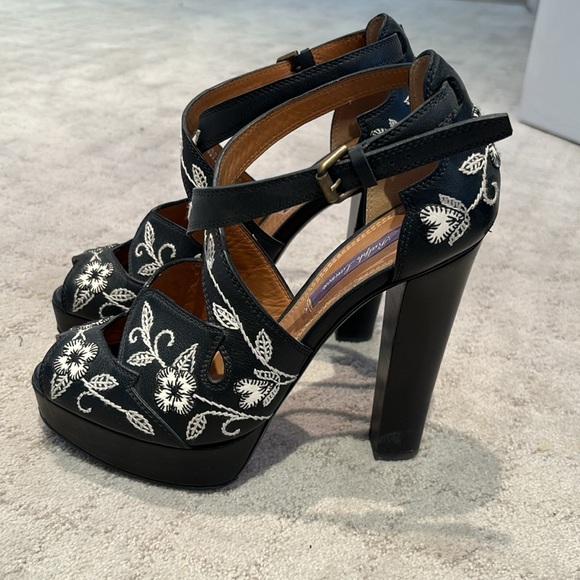 Ralph Lauren platform heels - Picture 2 of 6